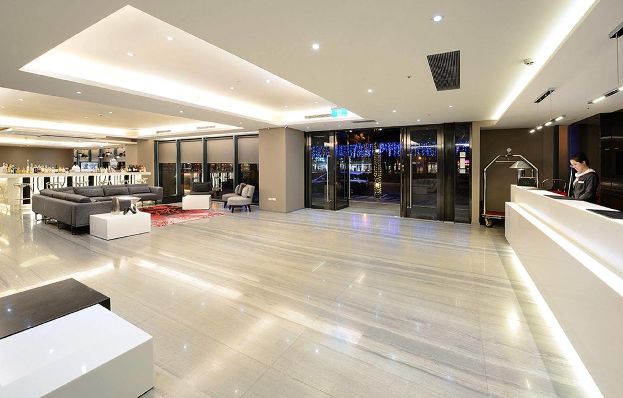 Sonnien Hotel Taipei Extérieur photo